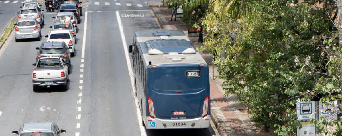 Faixa exclusiva de ônibus será implementada na Via do Minério